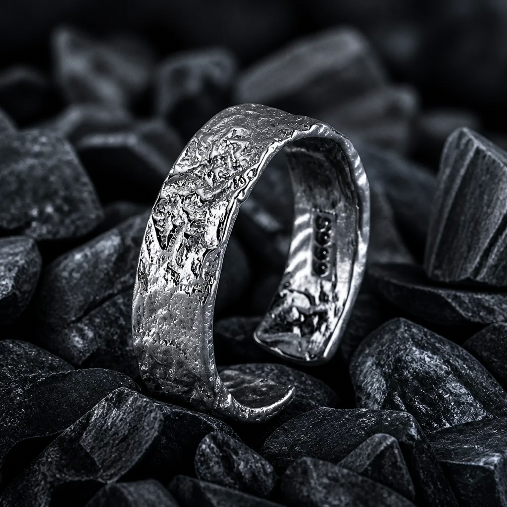Anello Frammento del Caos (Argento Puro s999)