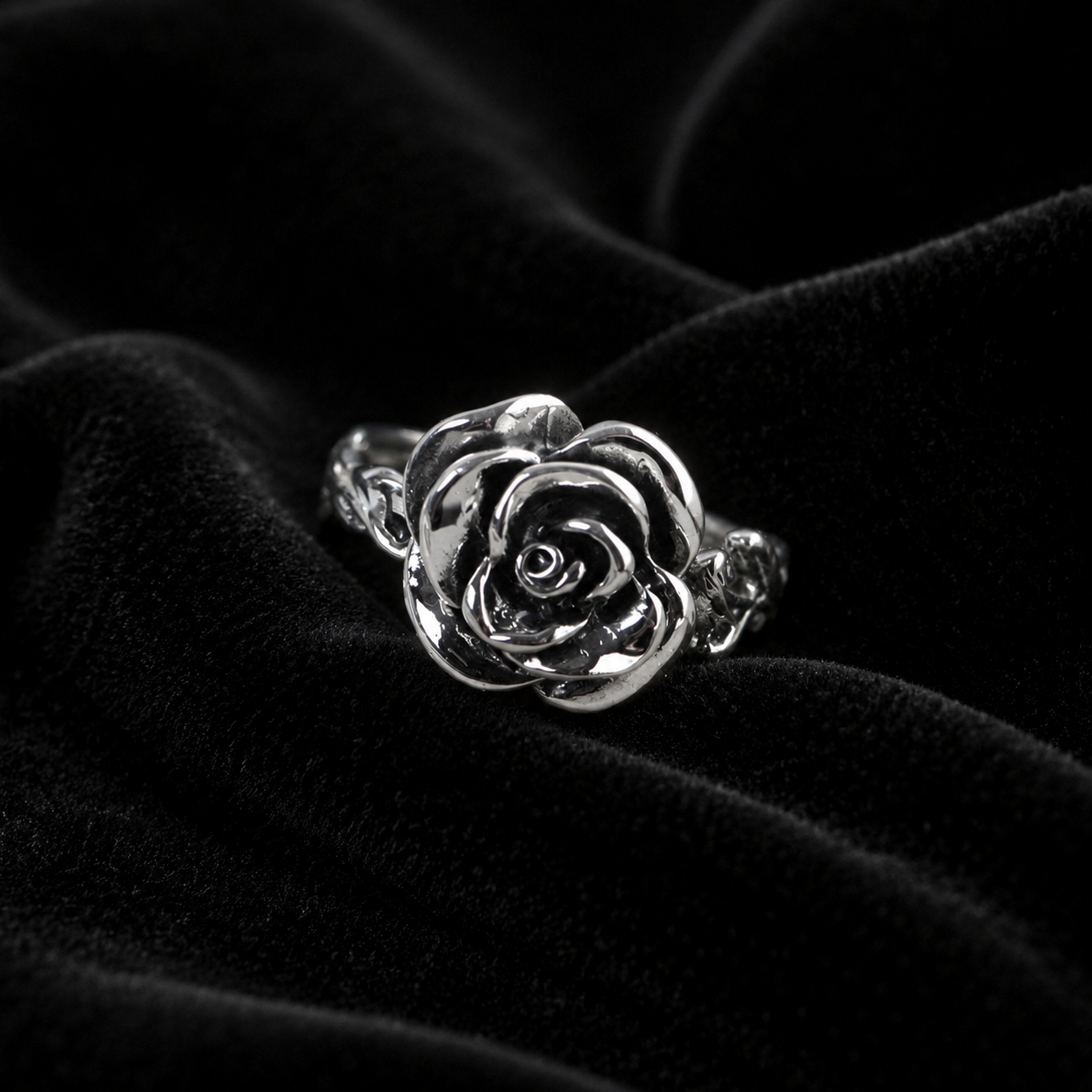 Anello Rosa Spina Noir (Argento s925)