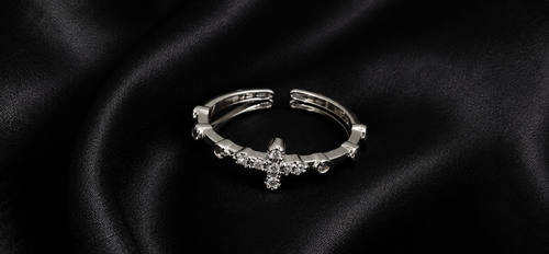 Ring Midnight Cross